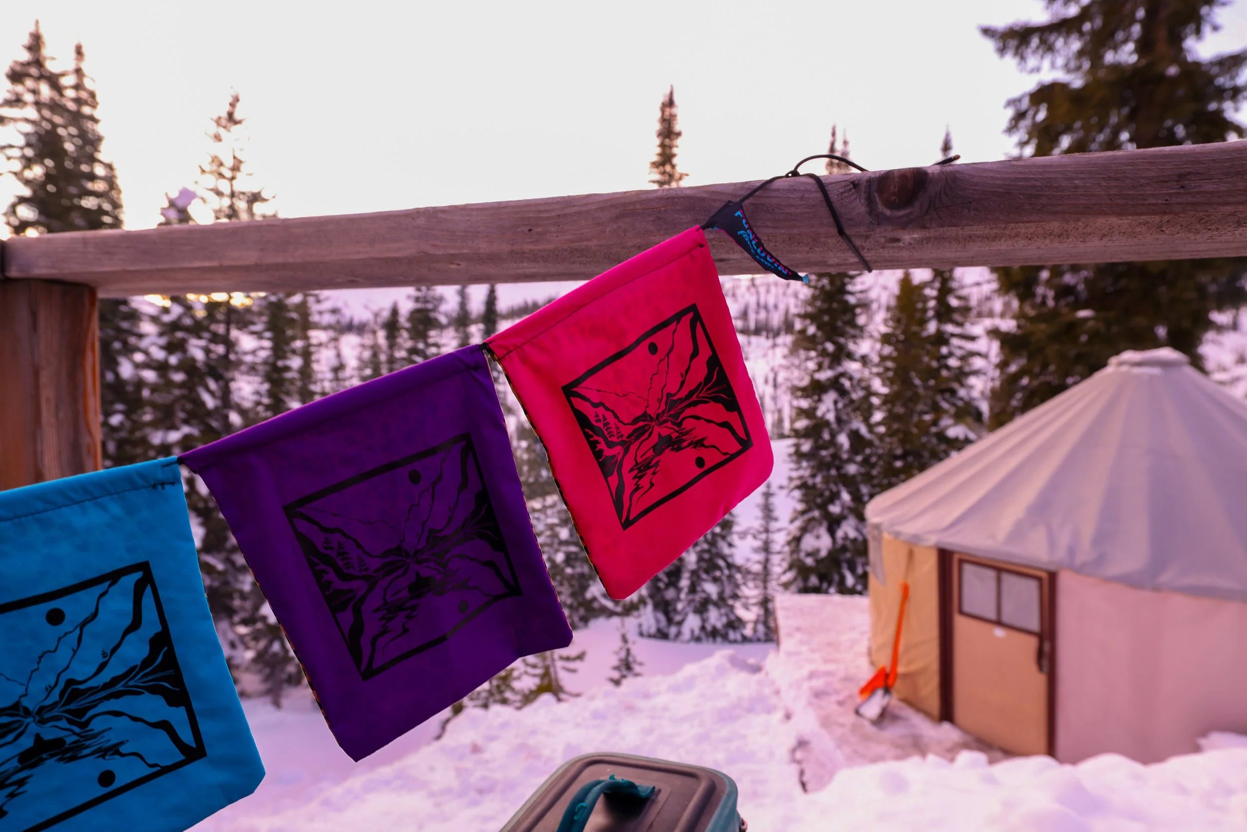 FunLuvin' River Flags